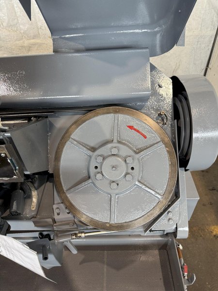 10" X 10" AMADA HA250SA HORIZONTAL BANDSAW. STOCK # 0558025.