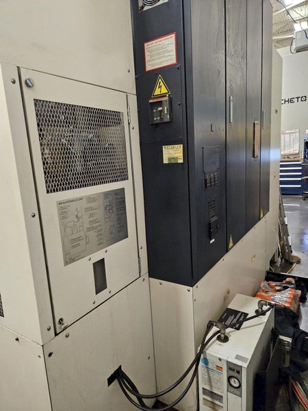 2004 Makino V77 CNC Vertical Machining Center