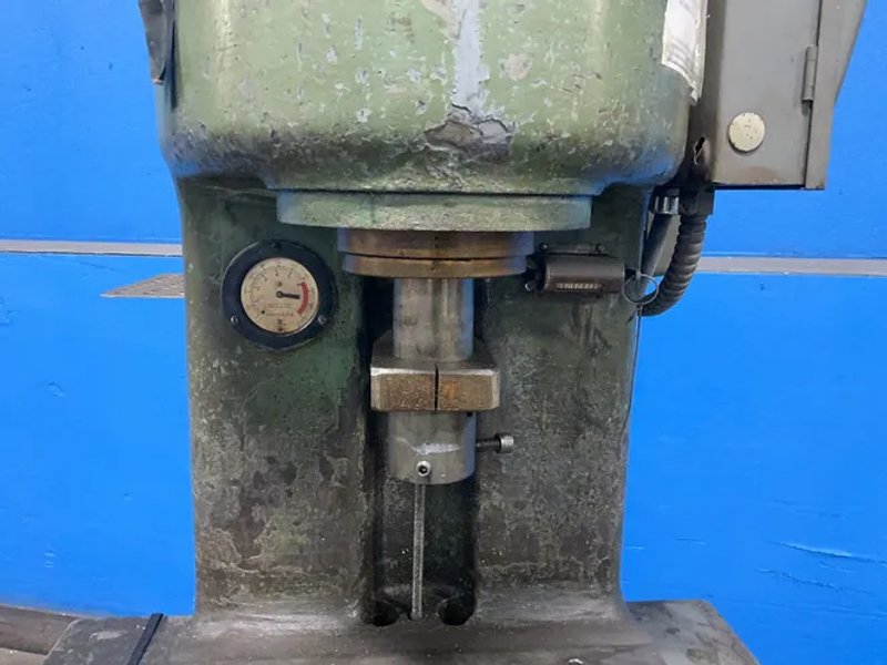 Denison 4 Tons Multi Press - Df4c01a59s01c18