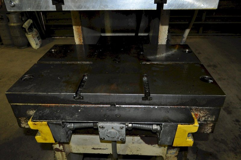 60 Ton Niagara OBI Press