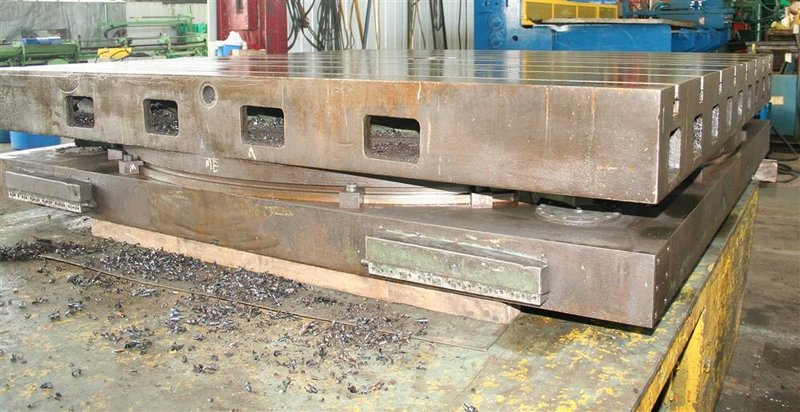 96" X 96" GIDDINGS &amp; LEWIS ROTARY AIR LIFT TABLE: STOCK #10946