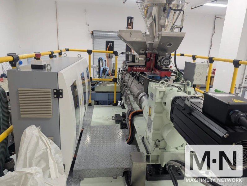 FONG KEE MODEL EHB 65T03SS ELECTRIC EXTRUSION BLOW MOLDING MACHINE MFG 2022