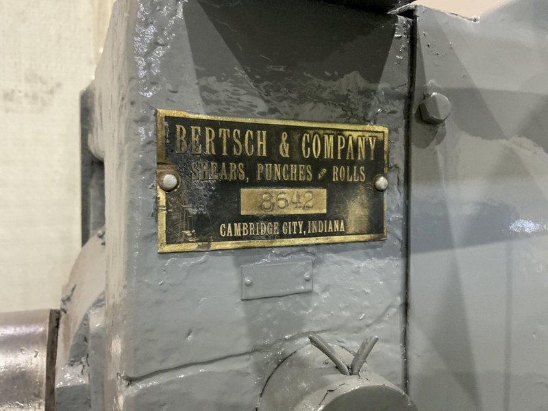 8' X 1/2" MODEL #9 BERTSCH &amp; COMPANY PLATE BENDING ROLL: STOCK #81059