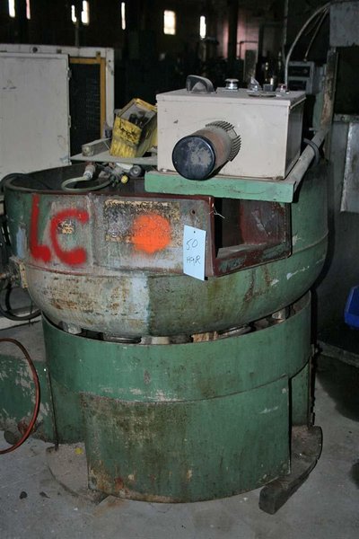 10 CUBIC FOOT SWECO VIBRATORY BOWL: STOCK #55797