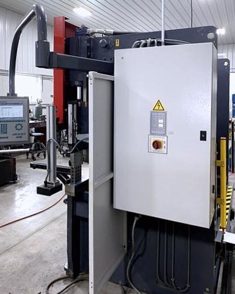 Durma AD-S2060 66 Ton x 80″ Press Brake