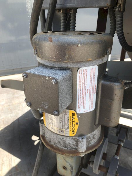 TMI DOMTAR MODEL 71-77 WOOD CHIP CLASSIFIER VARIABLE SLOT THICKNESS TESTER: STOCK #16774
