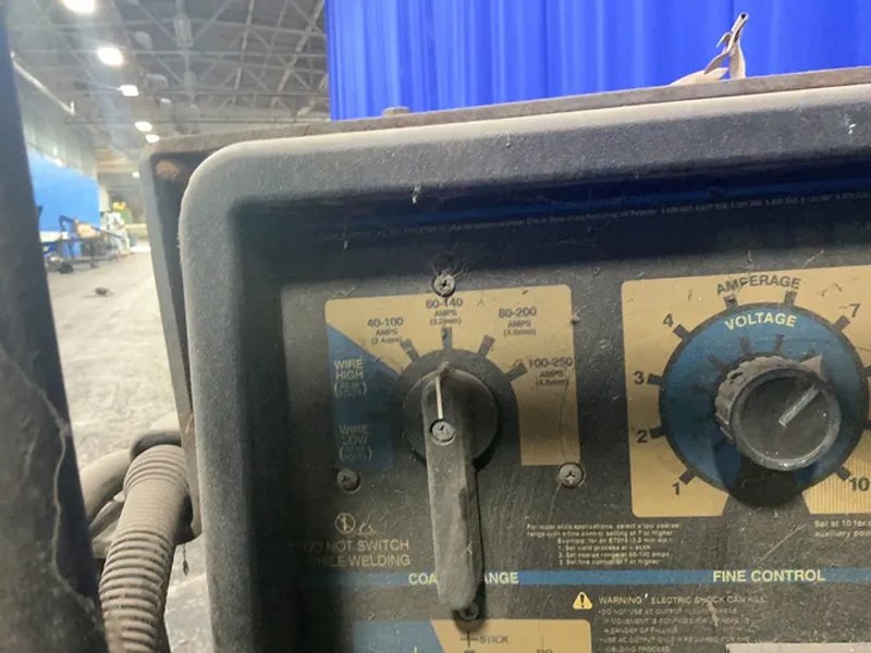 Miller 250 Amp Welder - Bobcat 250