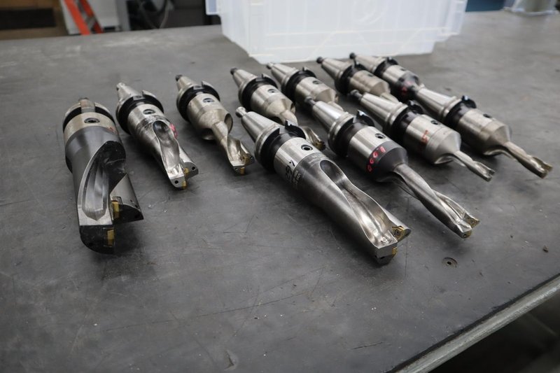 Komet Thru Spindle Coolant Insert Drills (9) ABS50 (1) ABS63 -All CT40 Taper Tool Holders- Auction Item