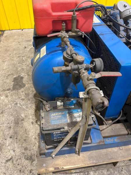 18 HP EMGLO MODEL #U18HGB-SM PORTABLE AIR COMPRESSOR &amp; KOHLER GAS POWERED ENGINE: YOBRO #24254
