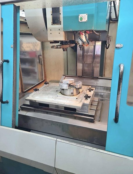 Akira Seiki SV600 CNC VMC, 1998 – New Spindle