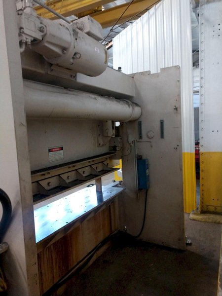 140 TON X 10' WYSONG MODEL #THS140-120 "HIGH SPEED" HYDRAULIC PRESS BRAKE: STOCK #13918