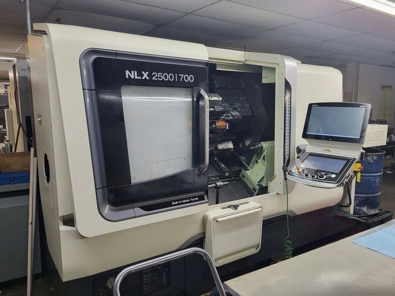 2015 DMG MORI NLX 2500Y/700
