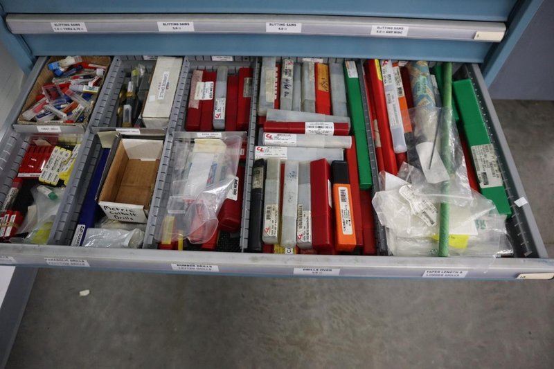 Lista HD Tool Cabinet LOADED with Perishable Cutting Tools, (14) Drawers- Auction Item