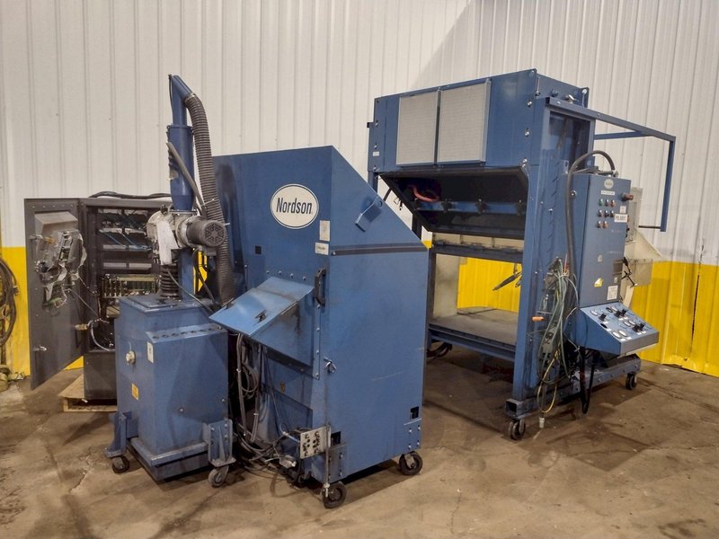 NORDSON POWDER COAT PAINT SYSTEM WITH FEEDER &amp; I-CONTROL: YOBRO #26208