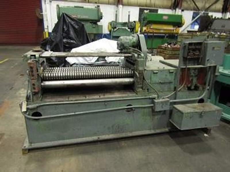 52" 9 ROLL TORRINGTON #1010 STRAIGHTENER