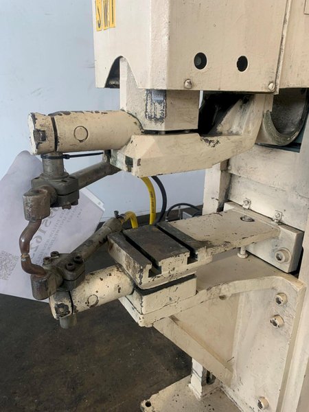 100 KVA TAYLOR-WINFIELD ENG-12100 SPOT-WELDER. STOCK # 0951623