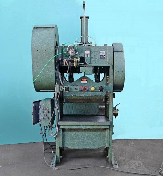 1979 Rousselle 8SS40 Straight Side Press (#5196)