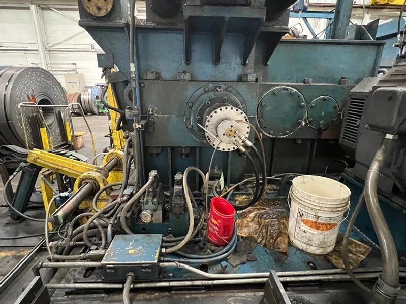 72" x 50,000 LB WARNER &amp; SWASEY 72-40 RECOILER STOCK# 4166
