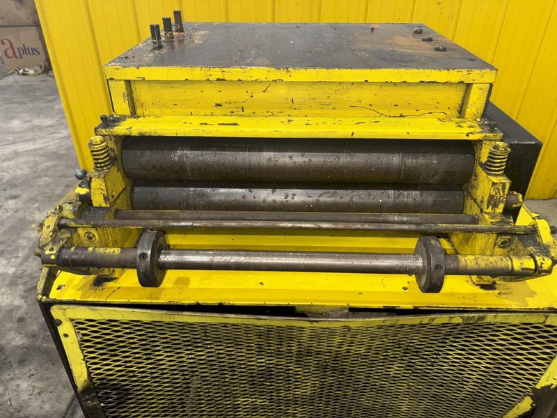 20" X .160" DURANT MODEL #HD-20 MOTORIZED COIL LEVELER STRAIGHTENER: STOCK #23250