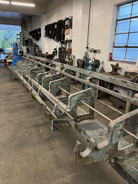 1/2" Lewis Model 9FHA High Speed Flying Shear Wire Straightener &amp; Cutoff