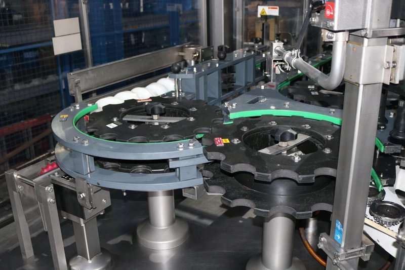 Krones Canmatic Labeler for Glass or PET Containers, 2005