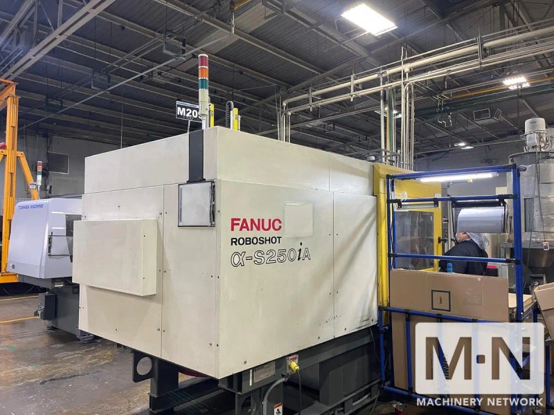 275 TON 14.6 OZ MILACRON MODEL ROBOSHOT S2000I-275B ELECTRIC INJECTION MOLDING MACHINE MFG 2015