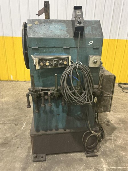 13" HOLE / 24" CHUCK BOLTON ALLOYS MODEL WHS-230 POWERED HEADSTOCK POSITIONER: STOCK #25862