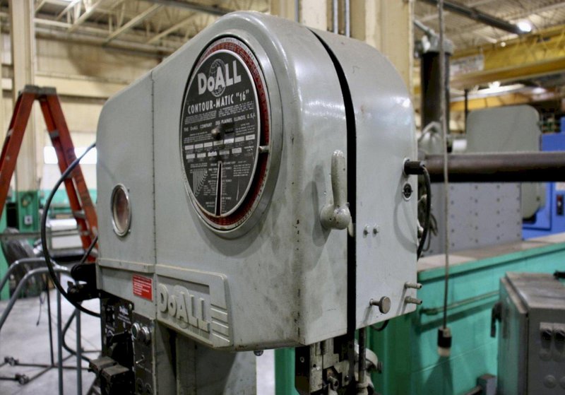 DOALL CONTOUR-MATIC 16 VERTICAL BANDSAW. STOCK # 1087326