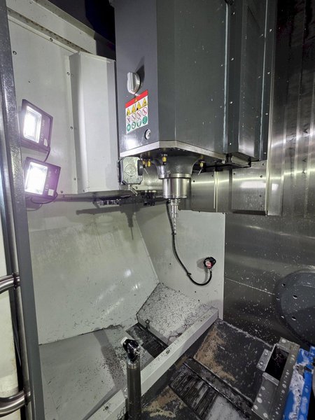 2019 Haas UMC-1000 5-Axis CNC Vertical Machining Center For Sale