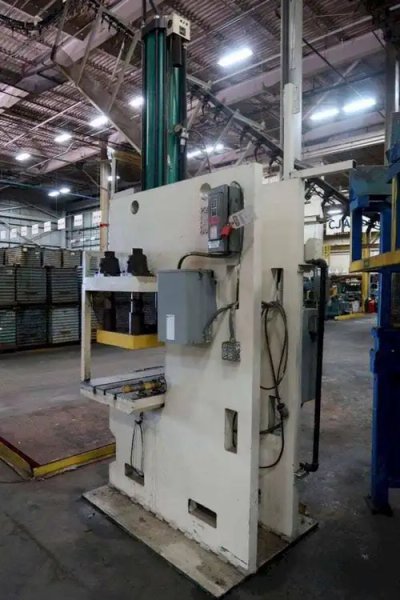 TOX 75 TON AIR PRESS, S/N 09093677, STOCK# 14149J