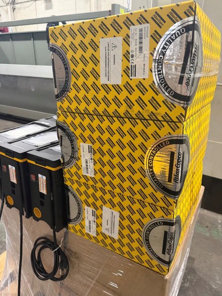 9 NEW ATLAS COPCO POWER FOCUS 6000 IF CONTROLLER HMI IAM INCLUDED PF6000