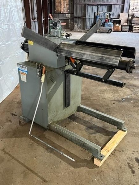 4,000LBS x 24" MOTORIZED DALLAS UNCOILER #3352