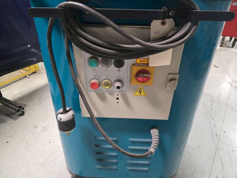 CFM 3308 EXPLOSION PROOF VACUUM USED
