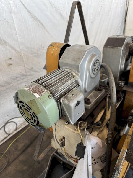 1,100 Lb. x 6" x .05" AIDA SERVO FEEDLINE W/ DUAL UNCOILER. STOCK # 0130225.