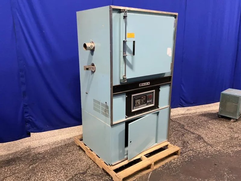 Blue M 20” X 20” X 24”  Oven  - Dc-256c
