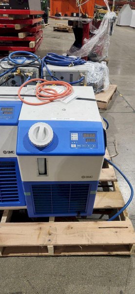 SMC HRS303-AN-20 THERMO CHILLER USED