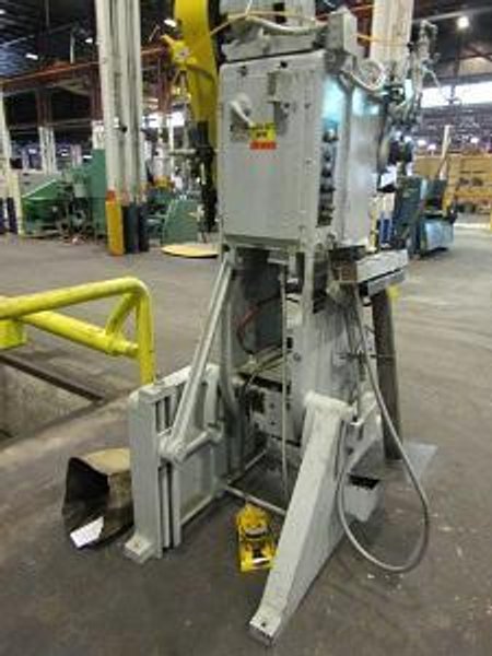 32 TON MINSTER #4 OBI PRESS