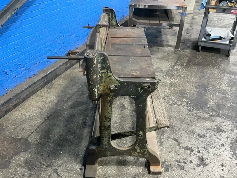 Niagara 38” Foot Shear