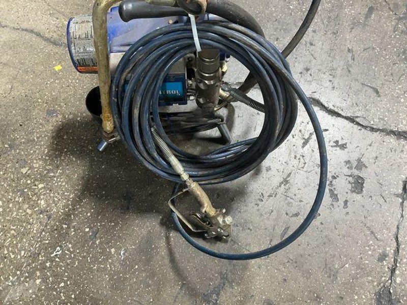 Graco Paint Sprayer - Nova 395
