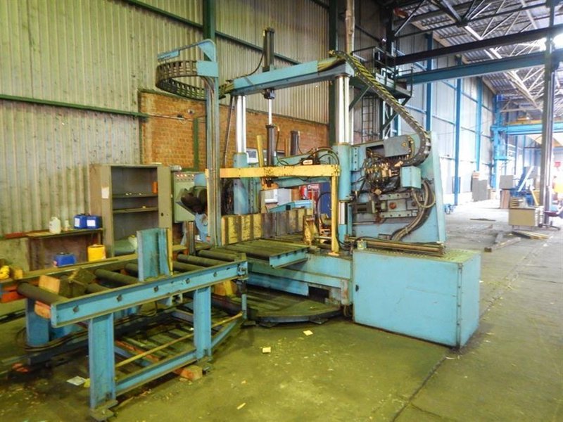 Doall - 1000 x 660 mm CNC