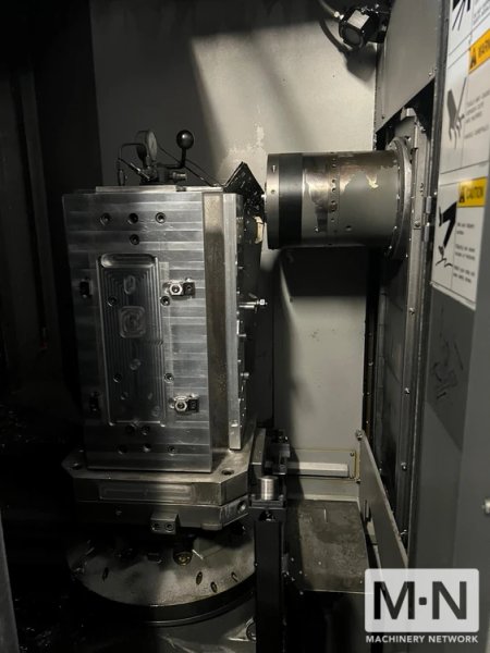 Toyoda FH400J CNC Horizontal Machining Center, 2012