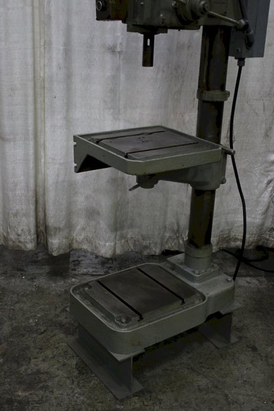 22" SOLBERGA SINGLE SPINDLE DRILL: STOCK #75978