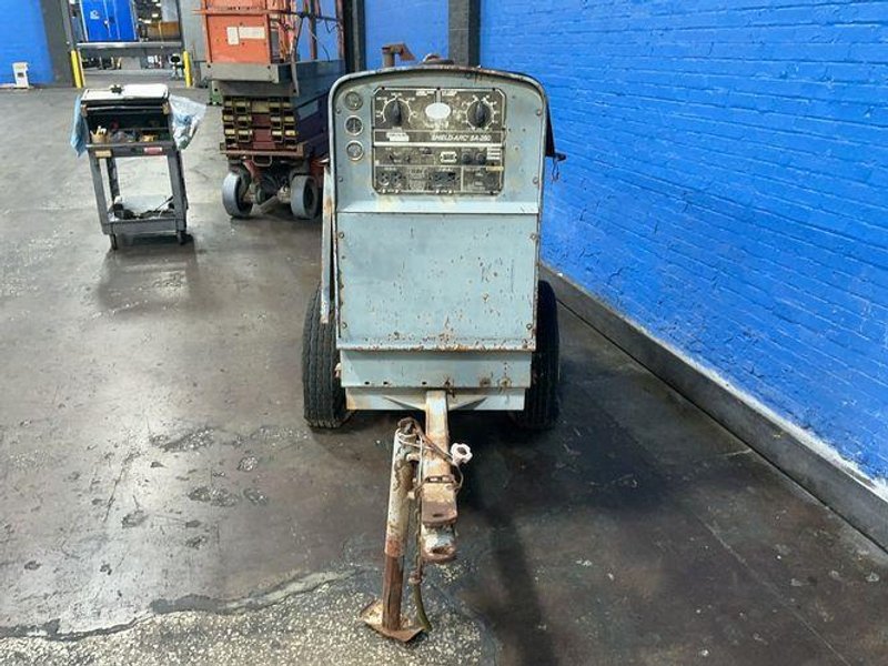 Lincoln Electric 325 Amps Welder - Shield-arc Sa-250