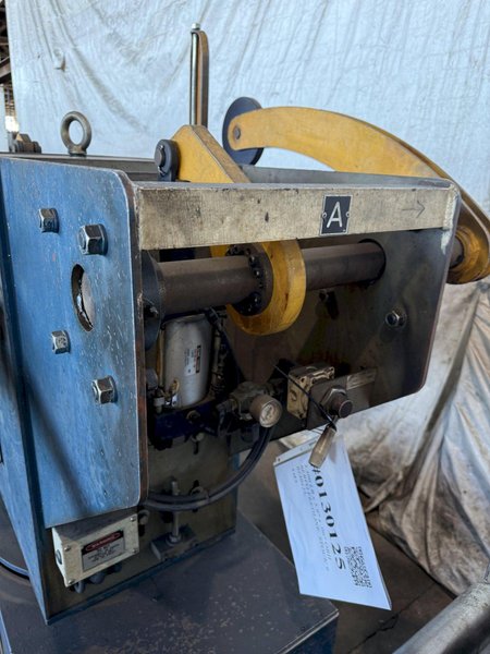 3,300 LB x 11.8" x .126" ORII SERVO FEEDLINE W/ DUAL UNCOILER. STOCK # 0130025.