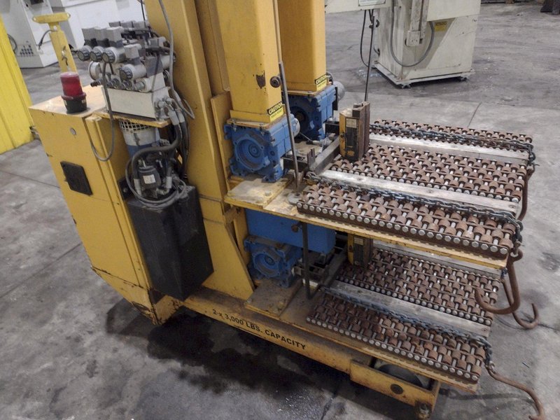 3,000 LBS GREEN VALLEY DOUBLE LEVEL MODEL #2332 DIE CHANGOVER CART: YOBRO #24611