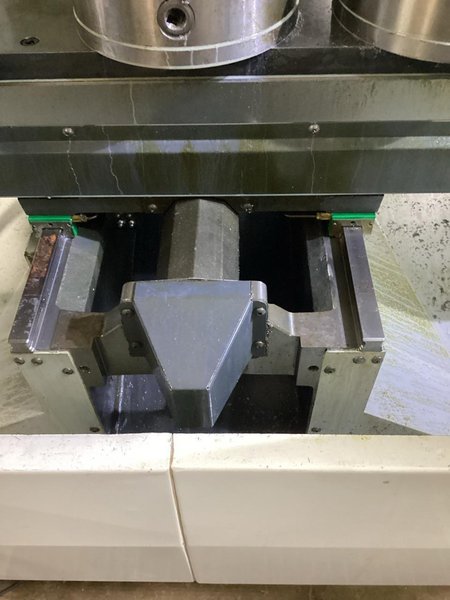 Haas, TM-1P Tool Room Mill, 2020 – Flood Coolant, Tooling Included, 2030 Cut Hours
