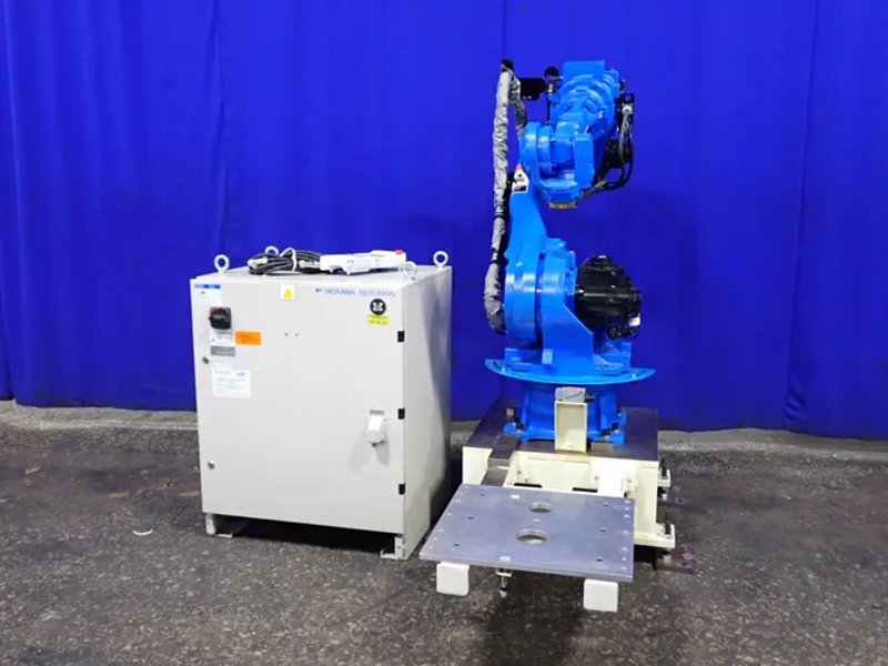 Yaskawa Motoman Robot - Mh80