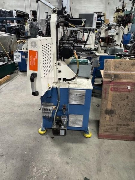 NUCOIL CNC COMPUTERIZED SPRING MACHINERY CNC SPRING FORMER