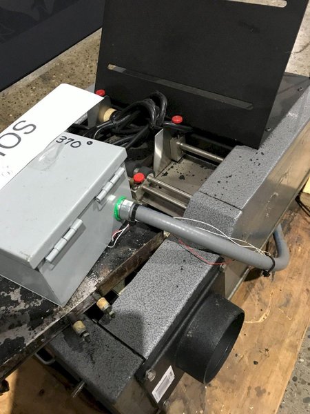ADVENT 200 LABEL APPLICATOR USED WITH NO STAND