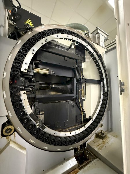 2014 Used Makino a61nx CNC Horizontal Machining Center For Sale